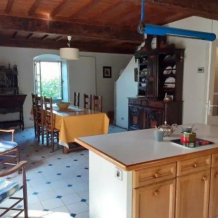 La Maison Du *